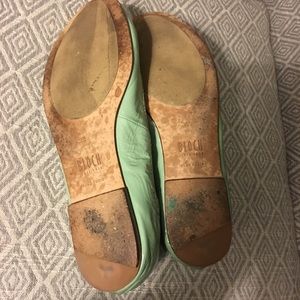 Bloch Shoes - Bloch Ballet Flats in Light Green Patent Leather Bloch Shoes - Bloch Ballet Flats in Light Green Patent Leather